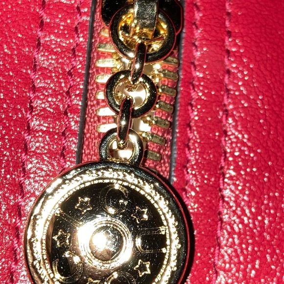 Gucci Authentic Leather Rajah Tote - Picture 6 of 8